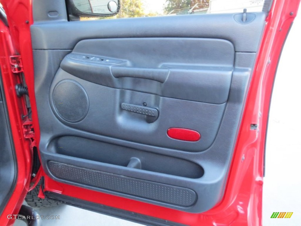 2005 Ram 1500 ST Quad Cab - Flame Red / Dark Slate Gray photo #19