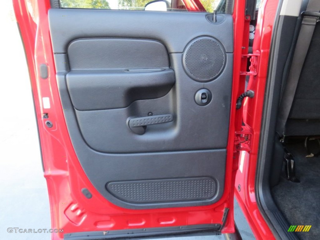 2005 Ram 1500 ST Quad Cab - Flame Red / Dark Slate Gray photo #25