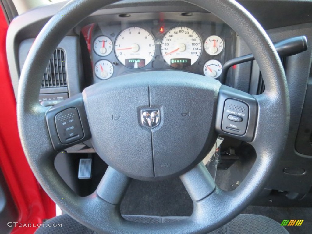 2005 Dodge Ram 1500 ST Quad Cab Dark Slate Gray Steering Wheel Photo #74083691