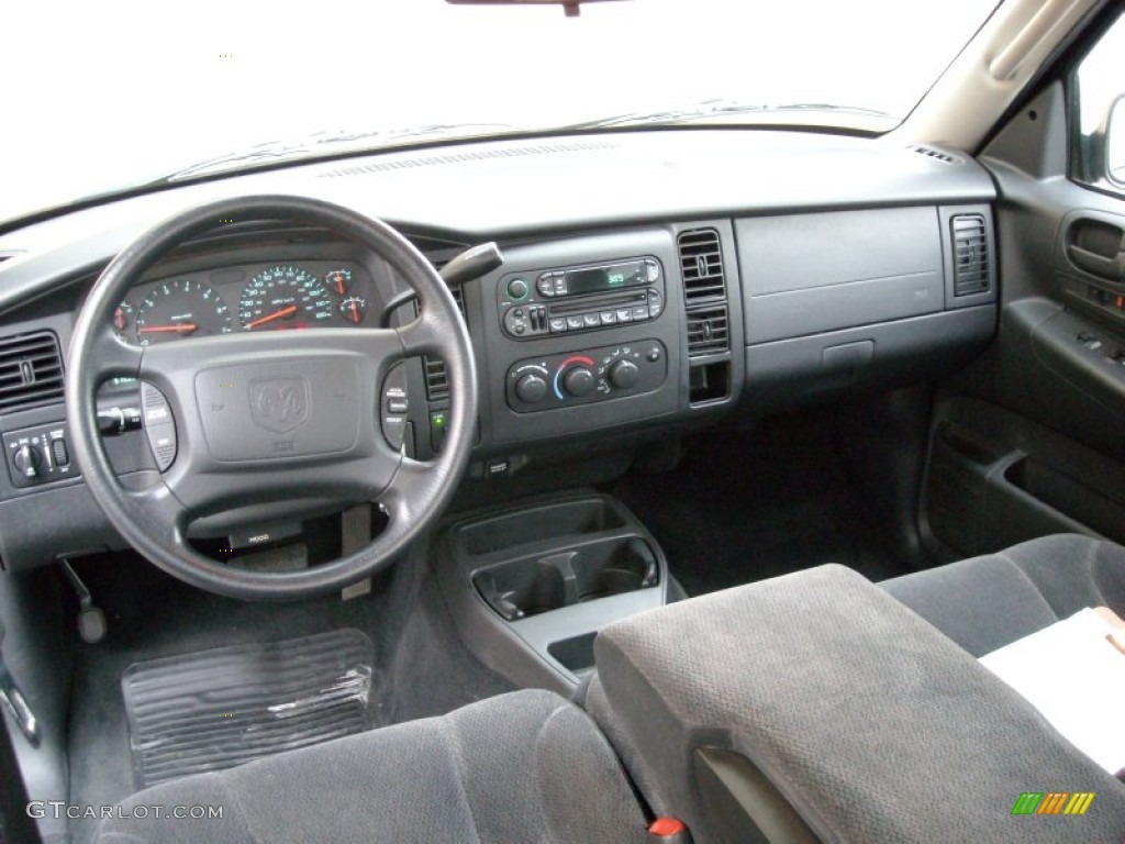 2003 Dodge Dakota SLT Quad Cab 4x4 Dark Slate Gray Dashboard Photo #74085215