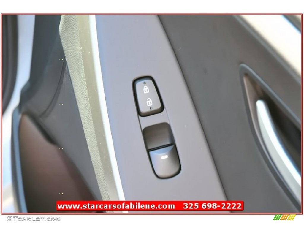 2013 Elantra GT - Silver / Black photo #24