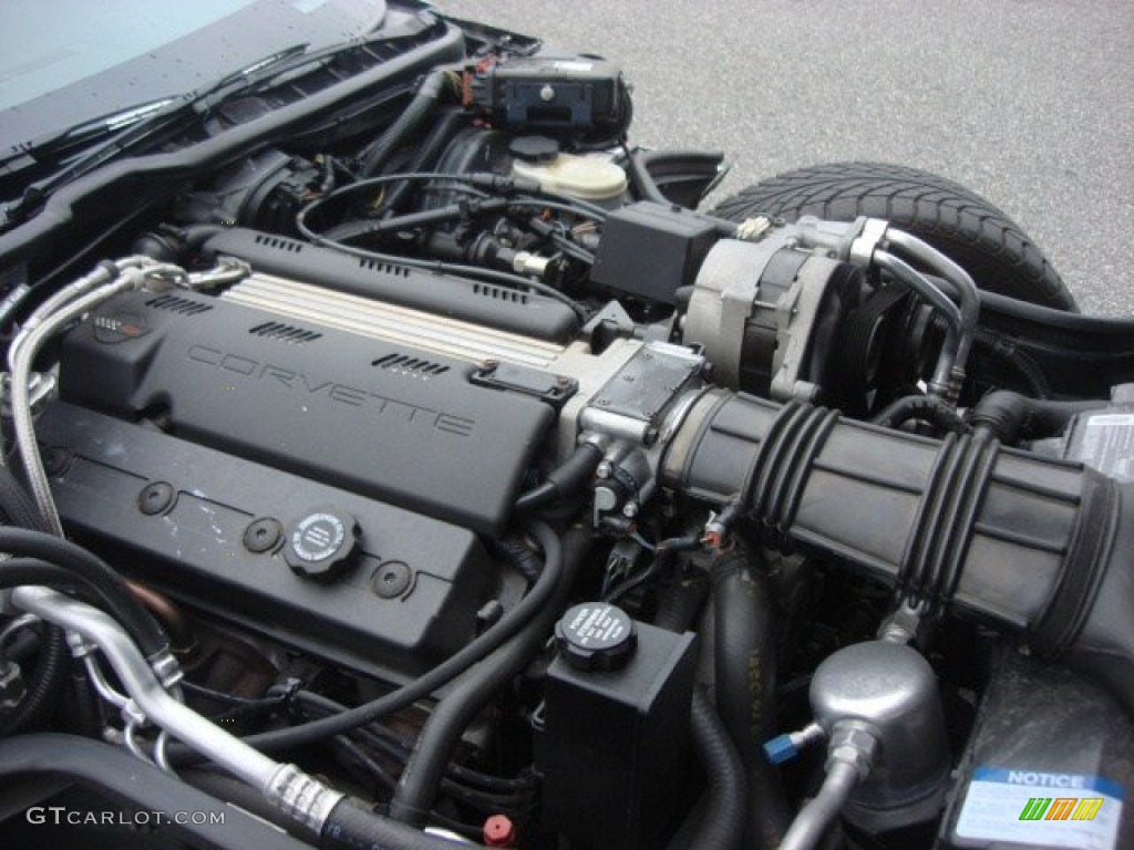 1993 Chevrolet Corvette Coupe 5.7 Liter OHV 16-Valve LT1 V8 Engine Photo #74086224
