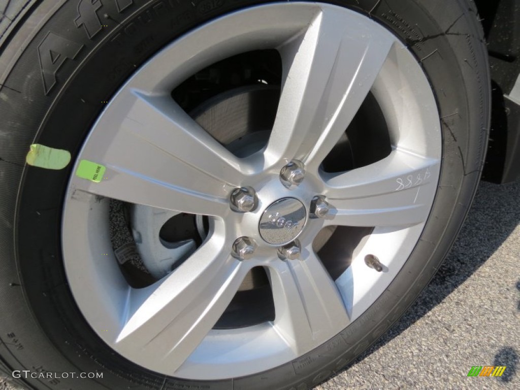 2013 Jeep Compass Latitude Wheel Photos