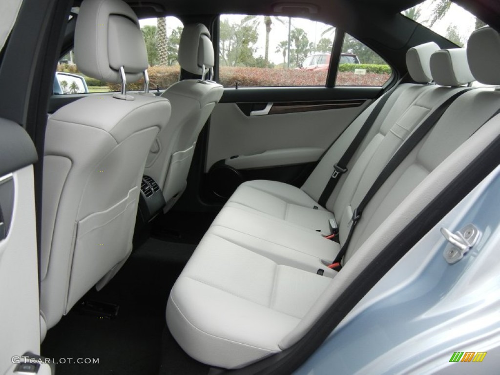 2013 Mercedes-Benz C 250 Sport Rear Seat Photo #74089898