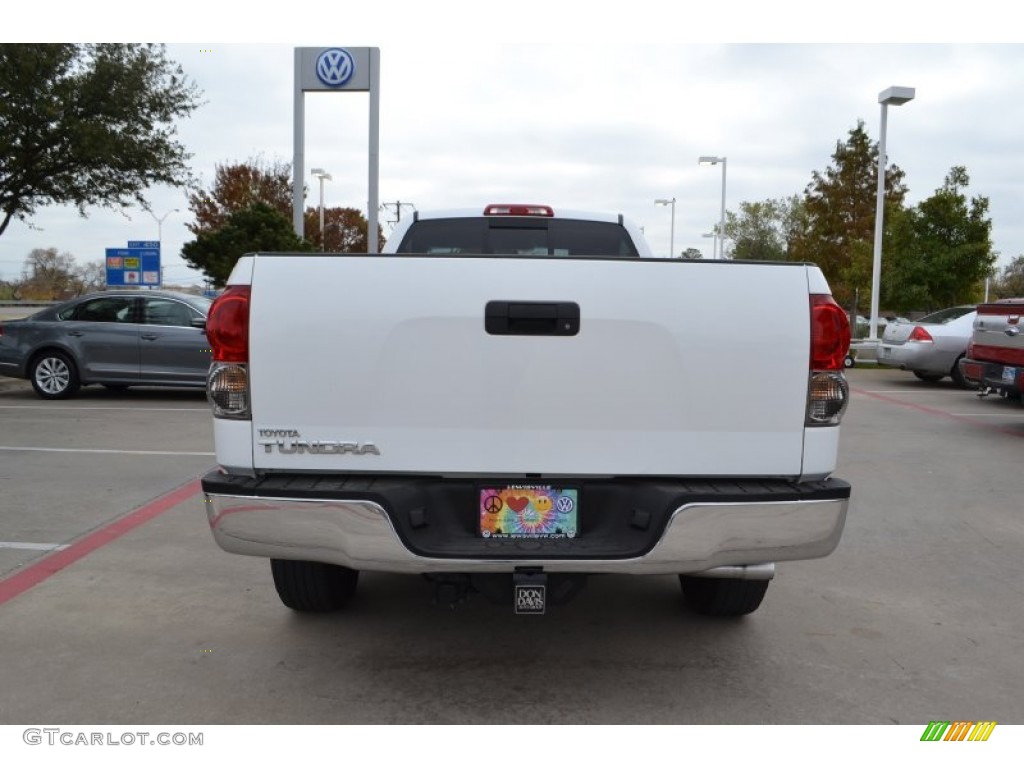 2007 Tundra SR5 Regular Cab - Super White / Graphite Gray photo #4