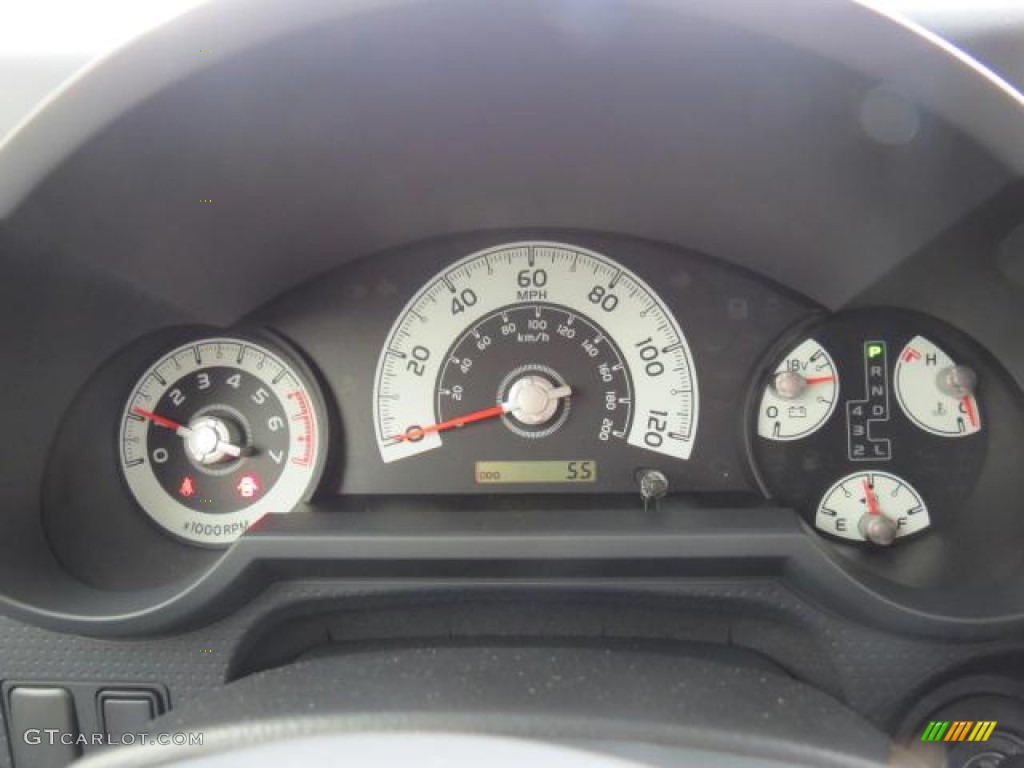 2013 Toyota FJ Cruiser 4WD Gauges Photo #74093354