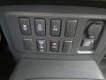 2013 Toyota FJ Cruiser 4WD Controls
