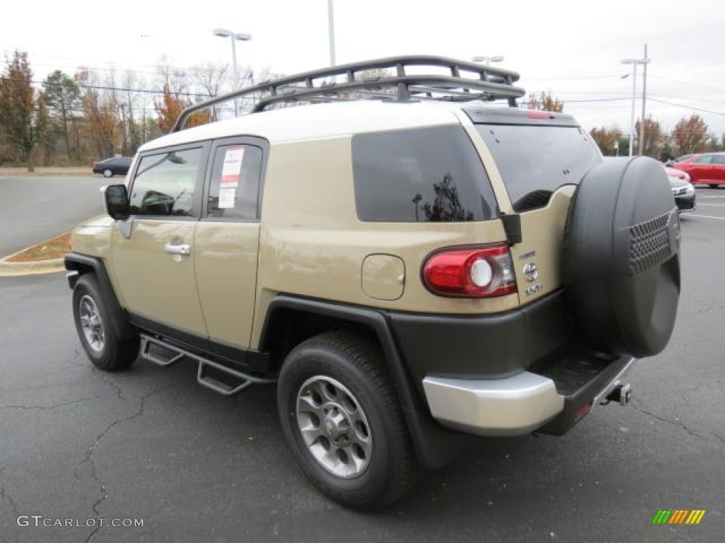Quicksand 2013 Toyota FJ Cruiser 4WD Exterior Photo #74093427