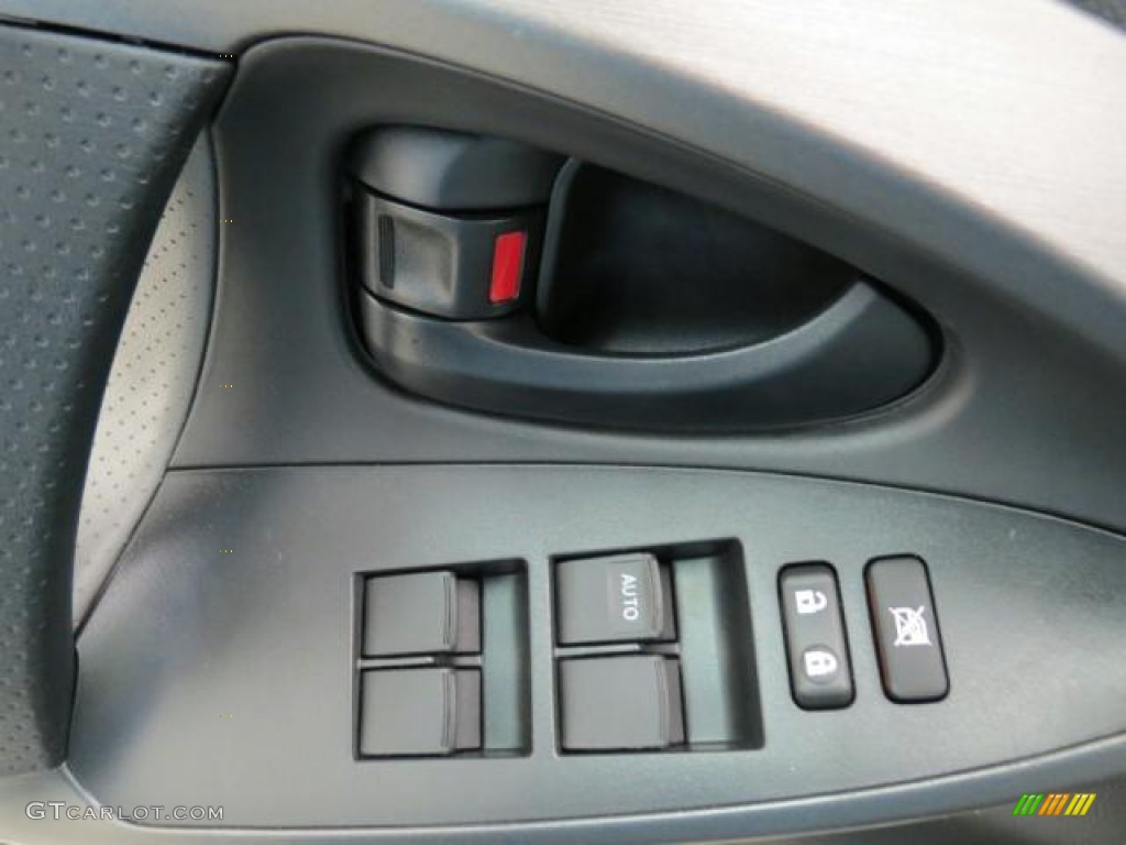 2012 Toyota RAV4 V6 Limited Controls Photo #74097184