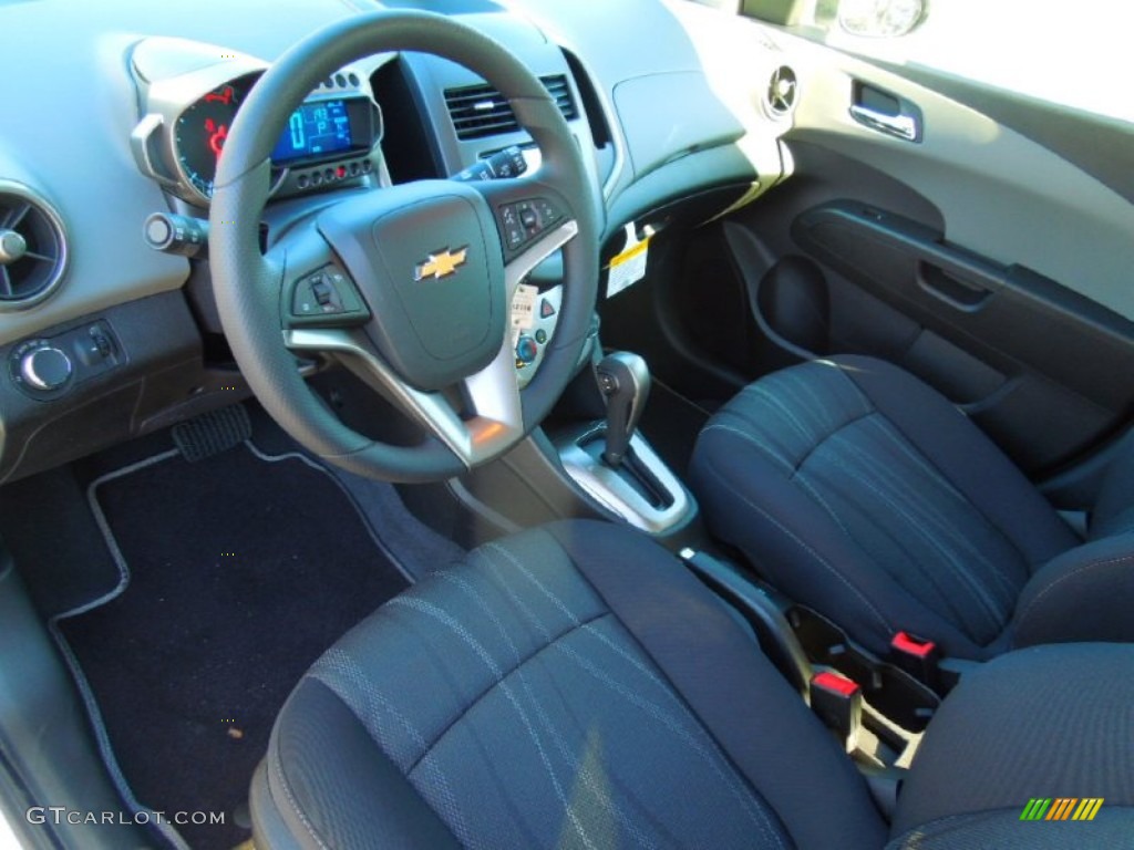 Jet Black/Dark Titanium Interior 2013 Chevrolet Sonic LT Hatch Photo #74097489