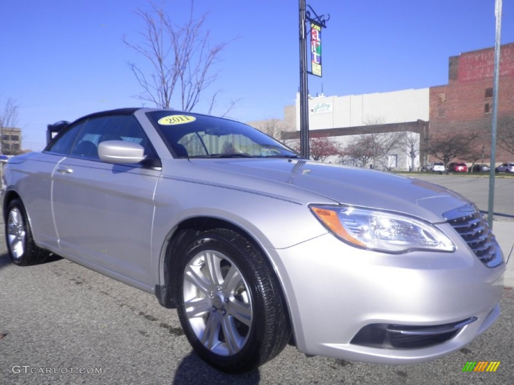 2011 200 Touring Convertible - Bright Silver Metallic / Black photo #1