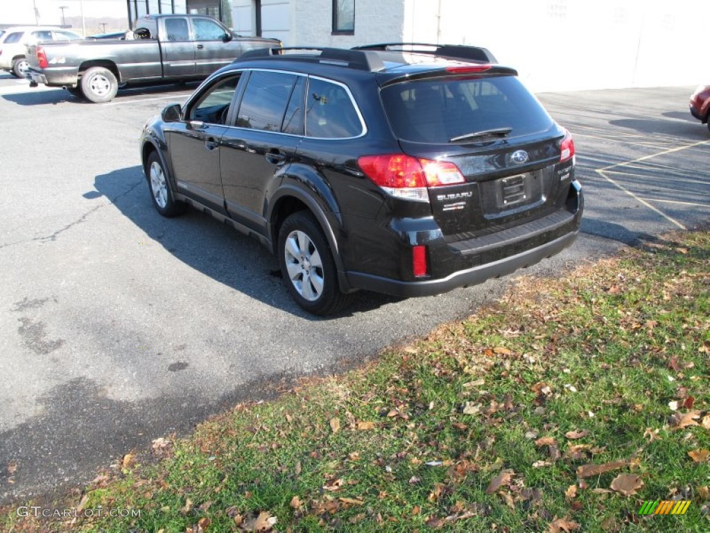 2011 Outback 2.5i Premium Wagon - Crystal Black Silica / Off Black photo #8