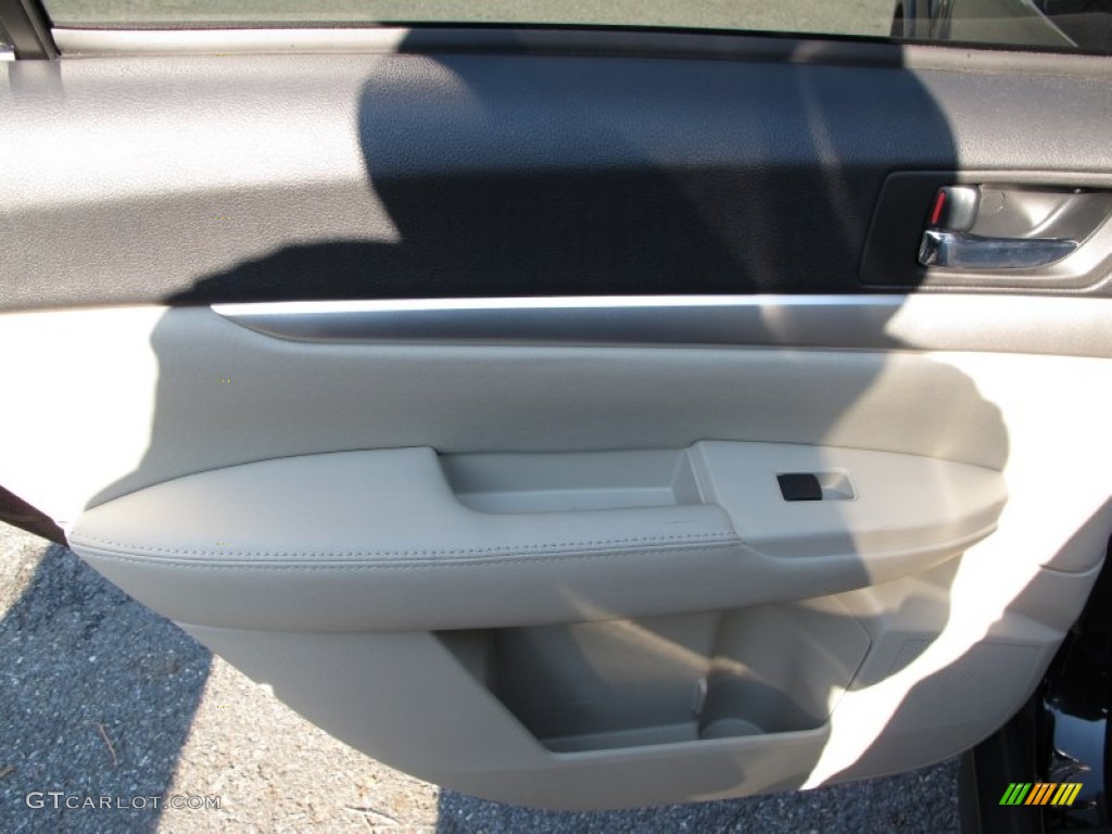 2011 Outback 2.5i Premium Wagon - Crystal Black Silica / Off Black photo #20