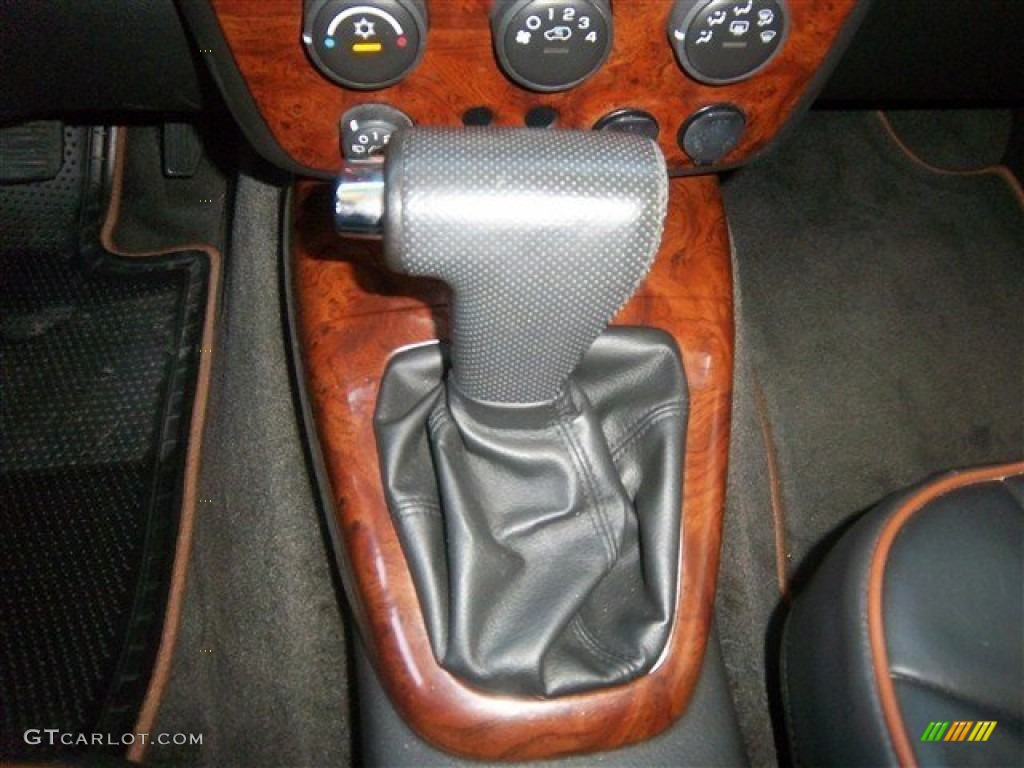 2006 Hummer H3 Standard H3 Model 4 Speed Automatic Transmission Photo #74101750