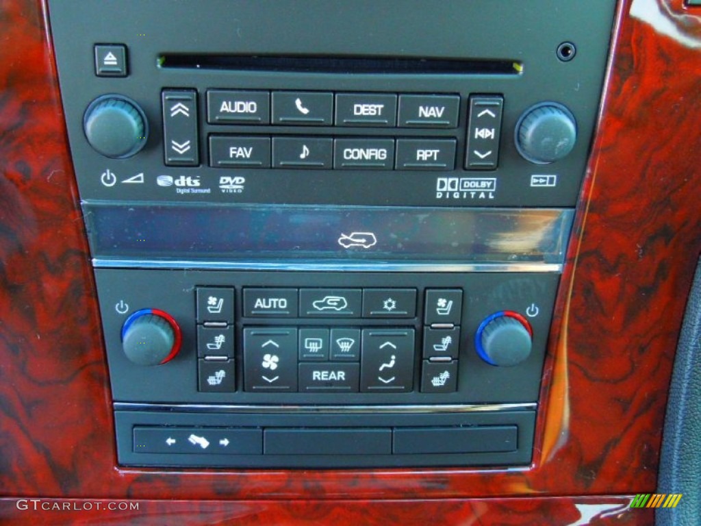 2013 Cadillac Escalade Luxury AWD Controls Photo #74103493