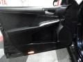 Attitude Black Metallic - Camry SE Photo No. 9