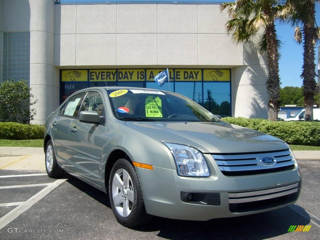 2008 Fusion SE - Moss Green Metallic / Camel photo #1