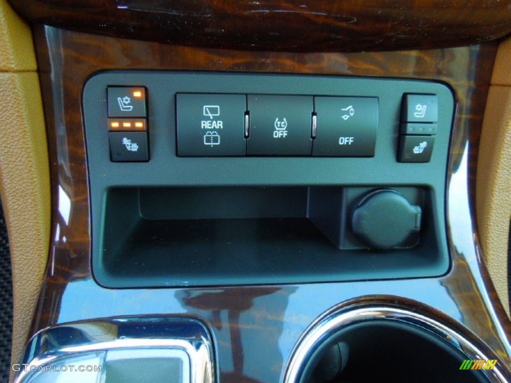 2013 Buick Enclave Premium Controls Photo #74104849