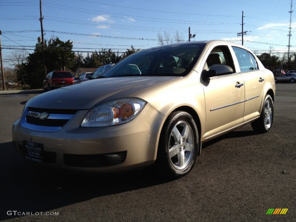 2005 Cobalt LT Sedan - Sandstone Metallic / Neutral Beige photo #1