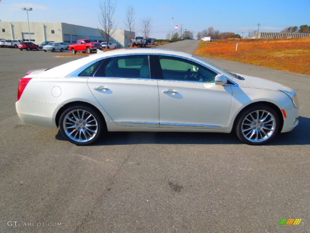 White Diamond Tricoat 2013 Cadillac XTS Platinum FWD Exterior Photo #74107200