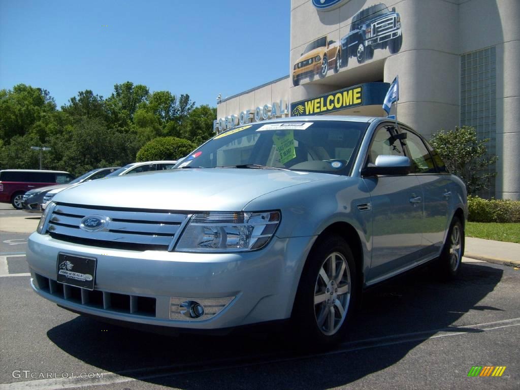 2008 Taurus SEL - Light Ice Blue Metallic / Camel photo #7