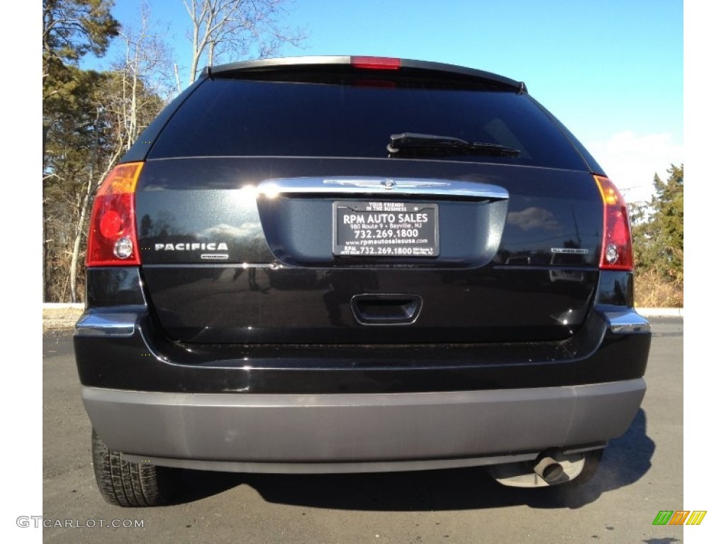 2006 Pacifica Touring AWD - Brilliant Black / Dark Slate Gray photo #13