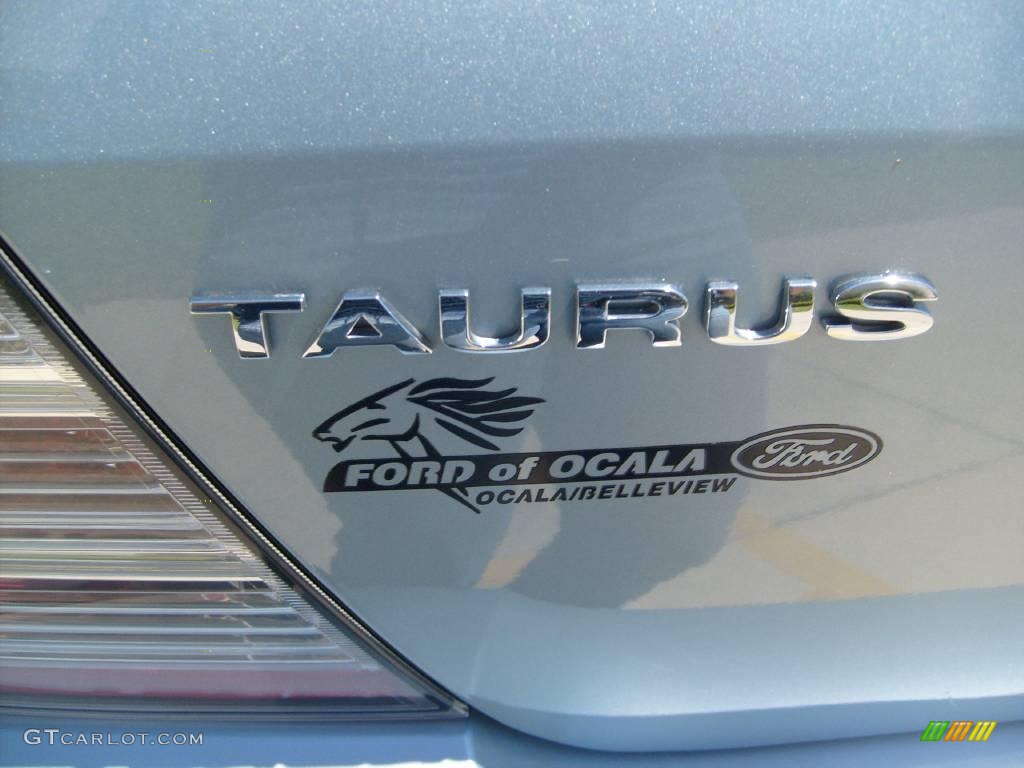 2008 Taurus SEL - Light Ice Blue Metallic / Camel photo #10