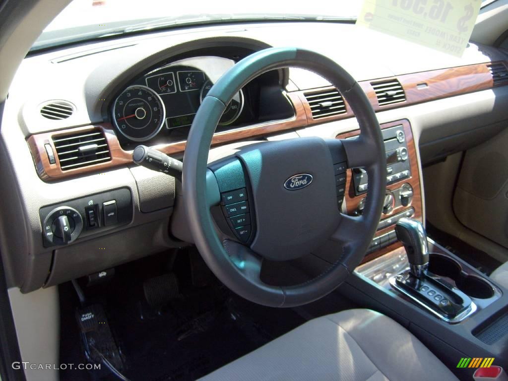 2008 Taurus SEL - Light Ice Blue Metallic / Camel photo #16