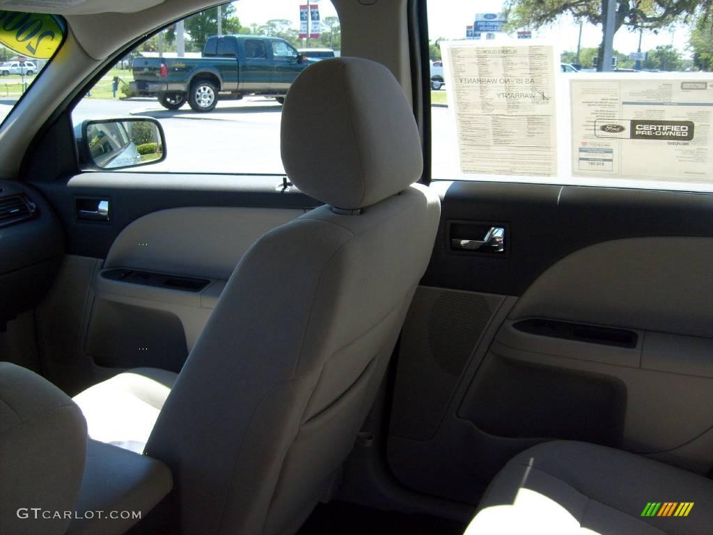 2008 Taurus SEL - Light Ice Blue Metallic / Camel photo #20