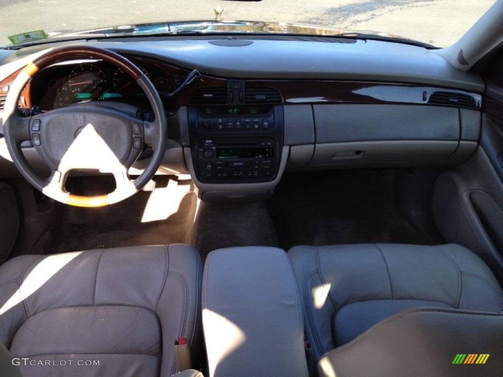 2003 DeVille Sedan - Blue Onyx / Neutral Shale Beige photo #22