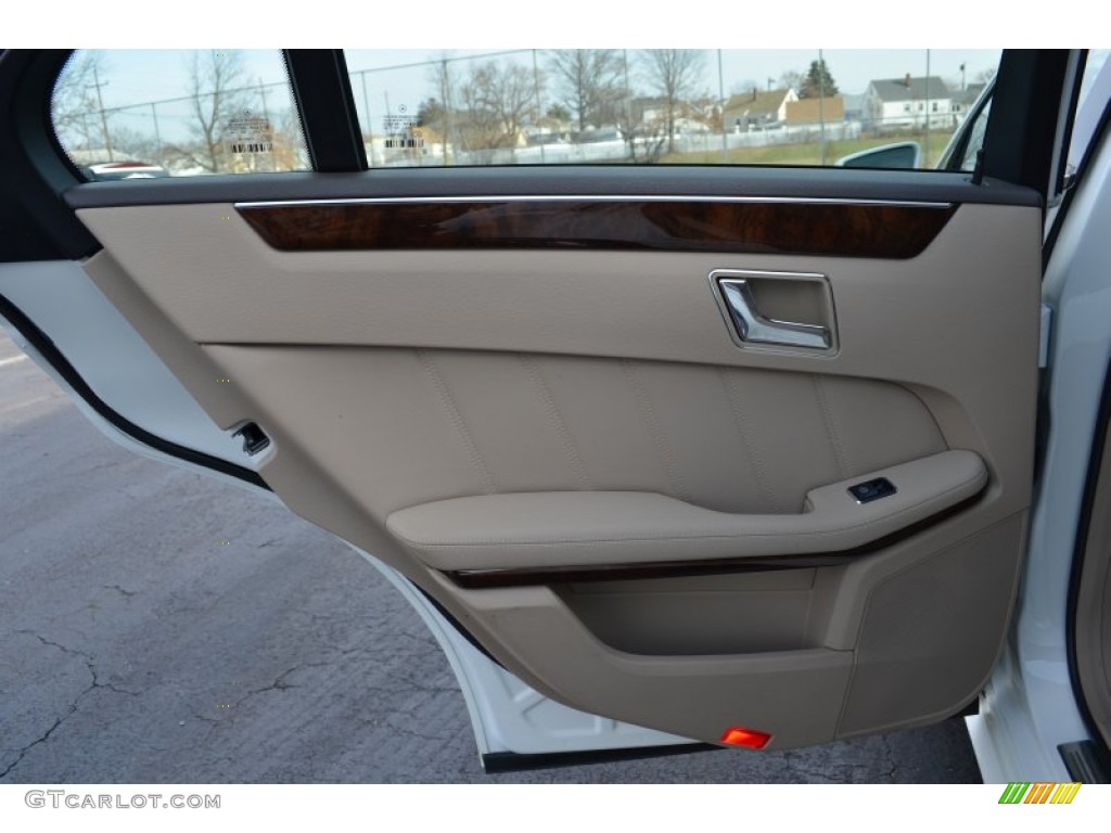 2010 E 350 4Matic Sedan - Arctic White / Almond Beige photo #20