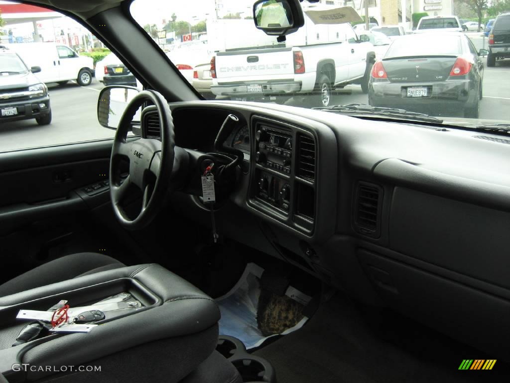 2006 Sierra 1500 SL Crew Cab - Polo Green Metallic / Dark Pewter photo #15