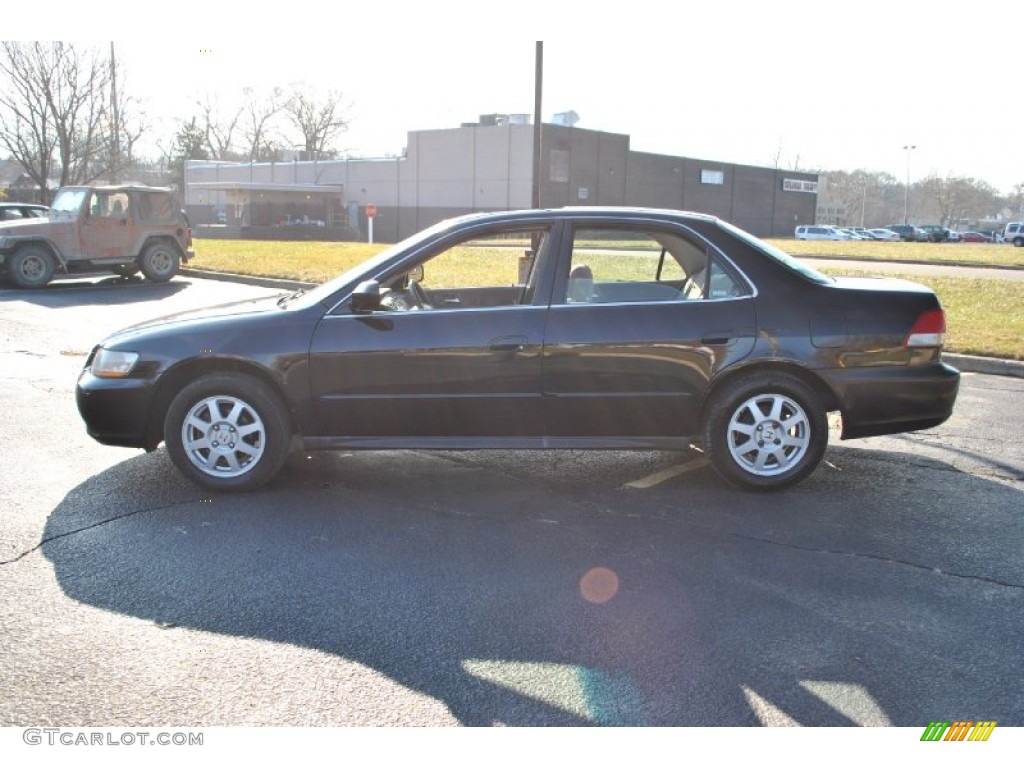 2002 Accord SE Sedan - Nighthawk Black Pearl / Quartz Gray photo #3