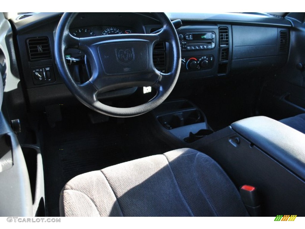 2003 Dakota SLT Quad Cab 4x4 - Patriot Blue Pearl / Dark Slate Gray photo #16