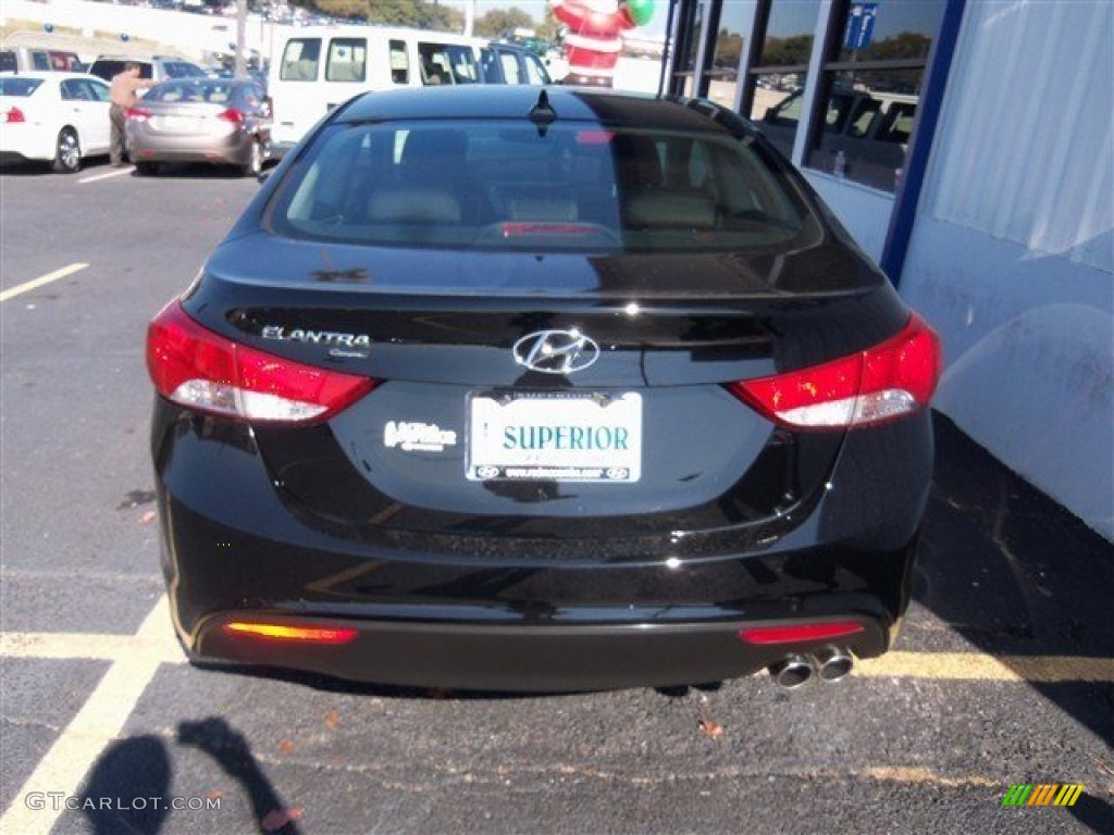 2013 Elantra Coupe GS - Black Noir Pearl / Beige photo #6