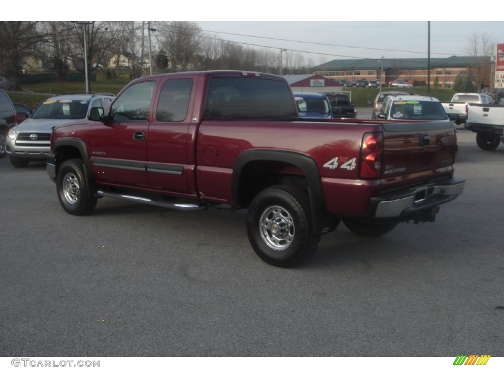 2004 Silverado 2500HD LS Extended Cab 4x4 - Sport Red Metallic / Dark Charcoal photo #2