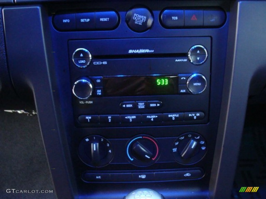 2008 Ford Mustang Shelby GT500 Coupe Controls Photo #74113353