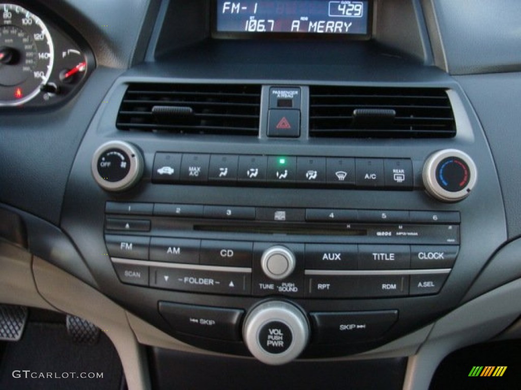 2008 Honda Accord LX-P Sedan Controls Photo #74113712