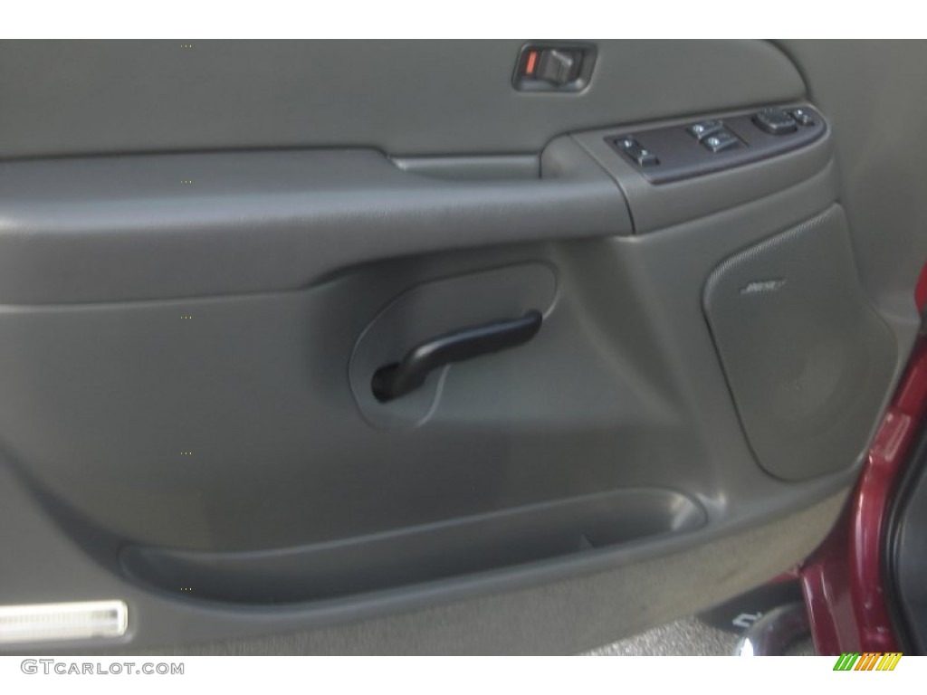 2004 Silverado 2500HD LS Extended Cab 4x4 - Sport Red Metallic / Dark Charcoal photo #54