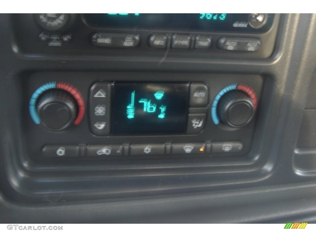 2004 Silverado 2500HD LS Extended Cab 4x4 - Sport Red Metallic / Dark Charcoal photo #67