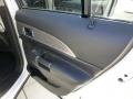 2011 White Platinum Tri-Coat Lincoln MKX Limited Edition AWD  photo #14