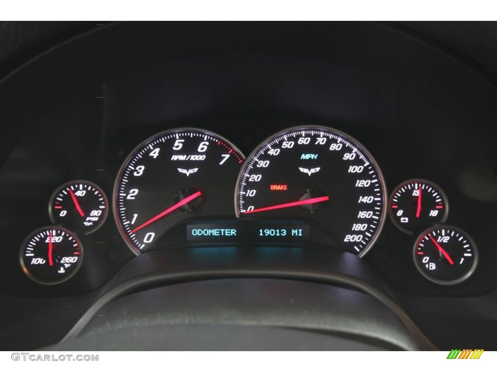 2007 Chevrolet Corvette Coupe Gauges Photo #74116455