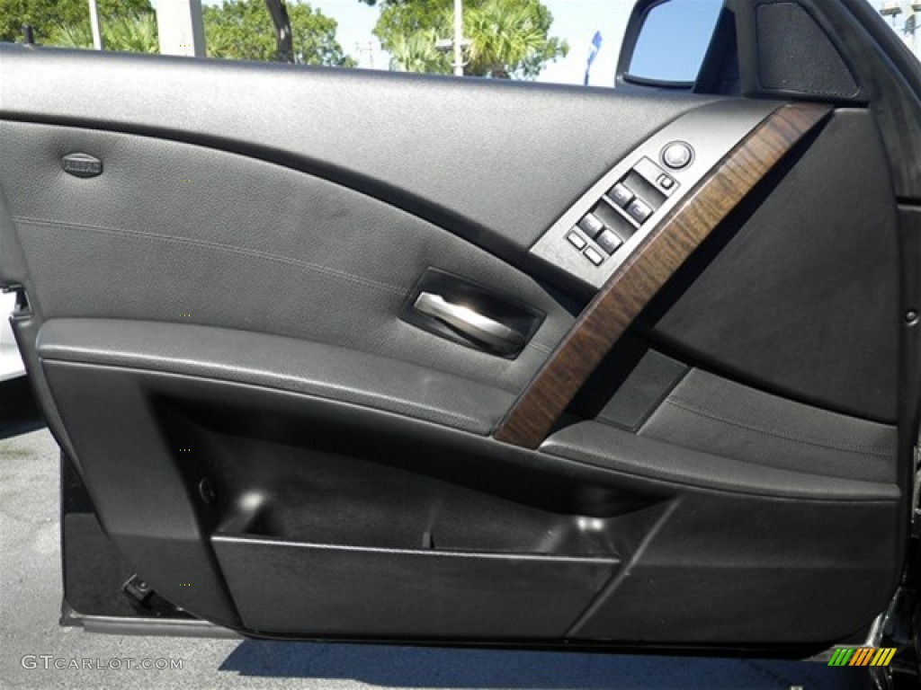 2007 BMW 5 Series 530i Sedan Door Panel Photos