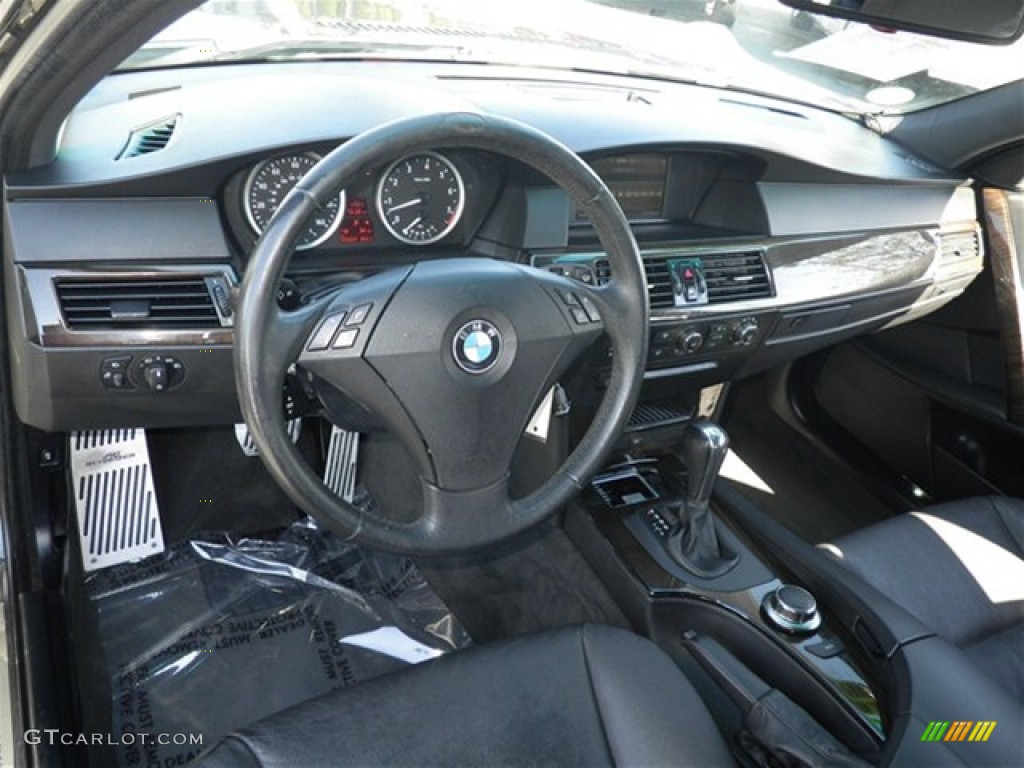 Black Interior 2007 BMW 5 Series 530i Sedan Photo #74117023