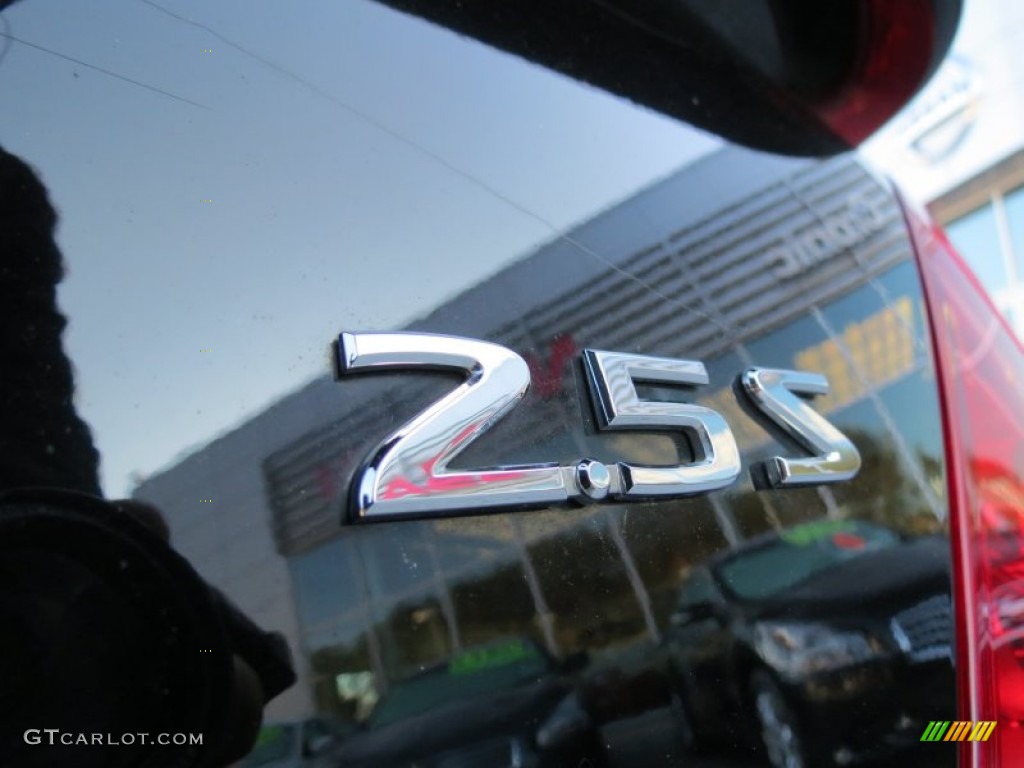 2011 Altima 2.5 S Coupe - Super Black / Charcoal photo #13
