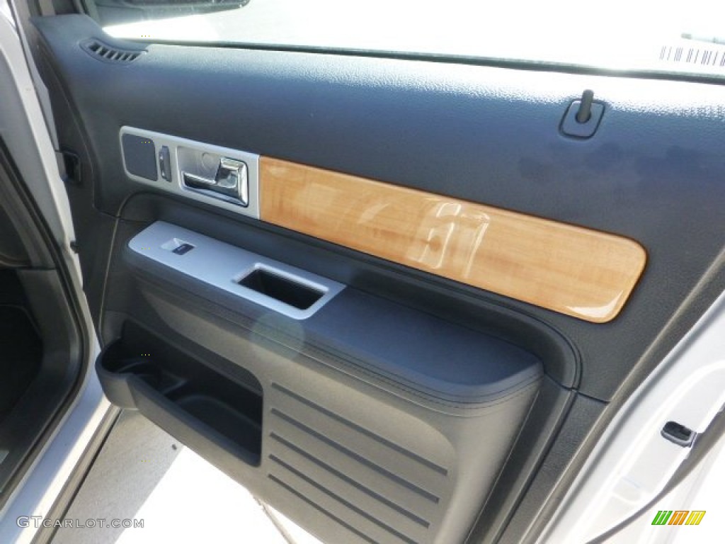 2010 MKX FWD - Ingot Silver Metallic / Charcoal Black photo #12