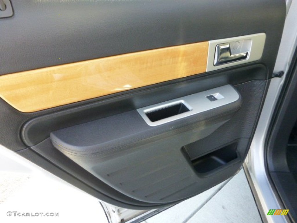 2010 MKX FWD - Ingot Silver Metallic / Charcoal Black photo #18