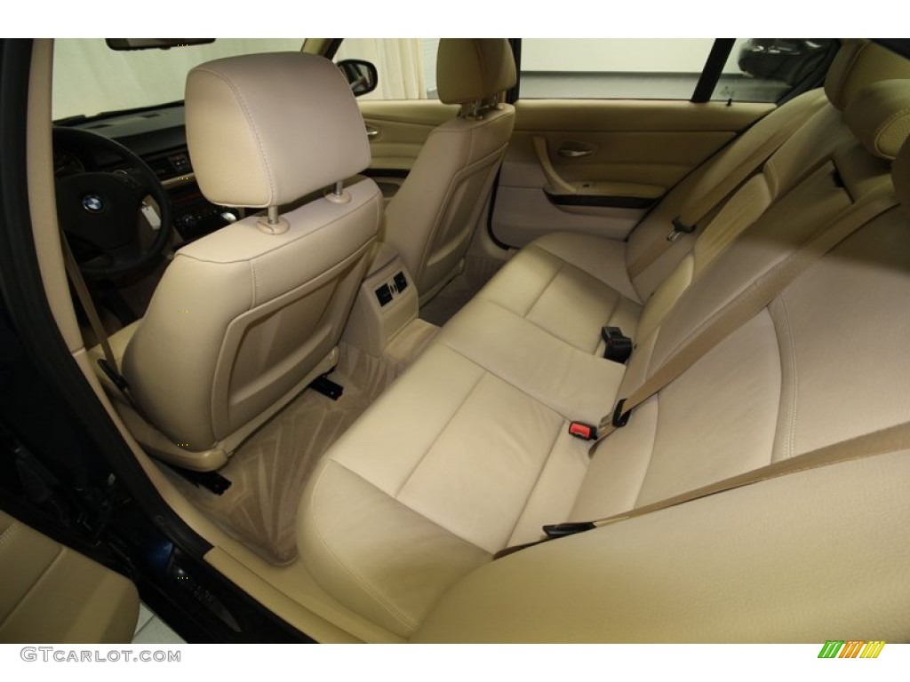 2011 BMW 3 Series 328i Sedan Rear Seat Photo #74118067