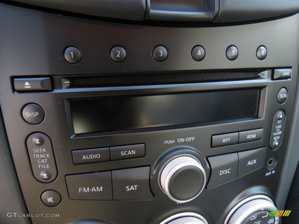 2013 Nissan 370Z NISMO Coupe Audio System Photo #74118628
