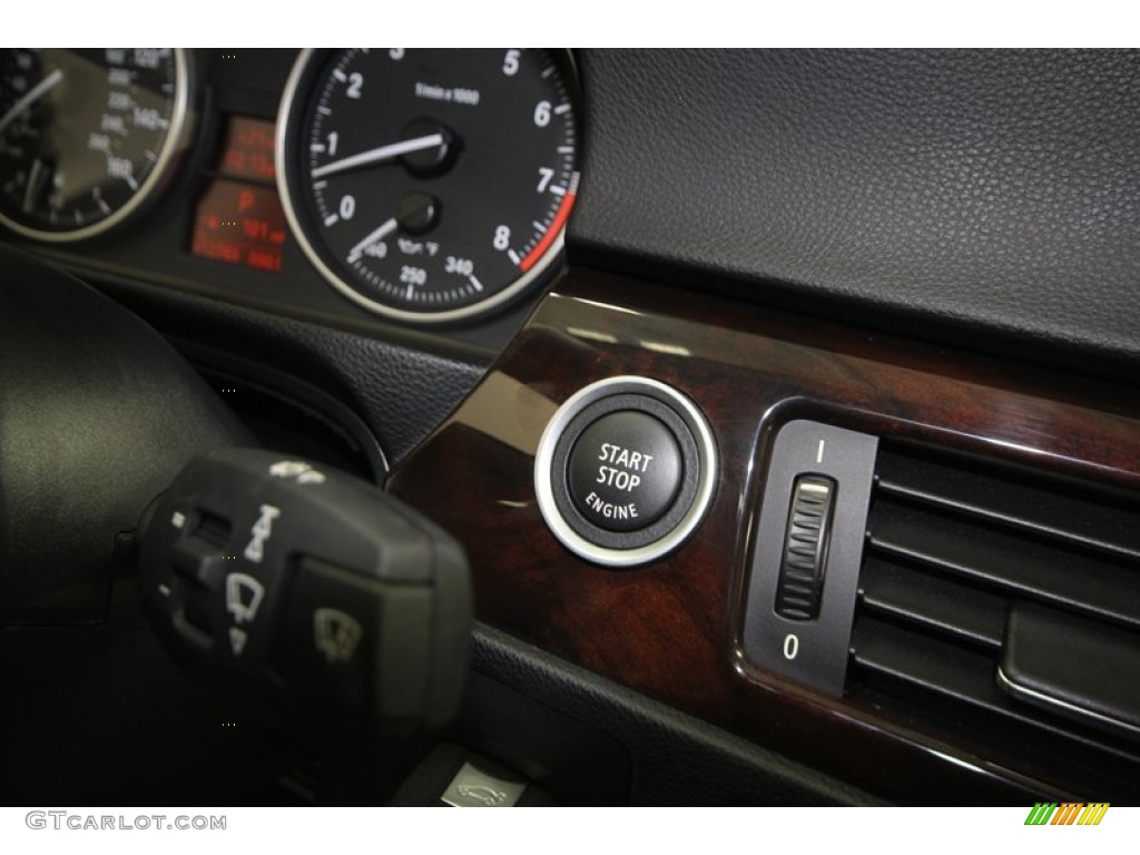 2011 3 Series 335i Sedan - Titanium Silver Metallic / Black photo #18